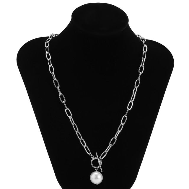 Baroque Pearl Coin Pendant Choker Necklace
