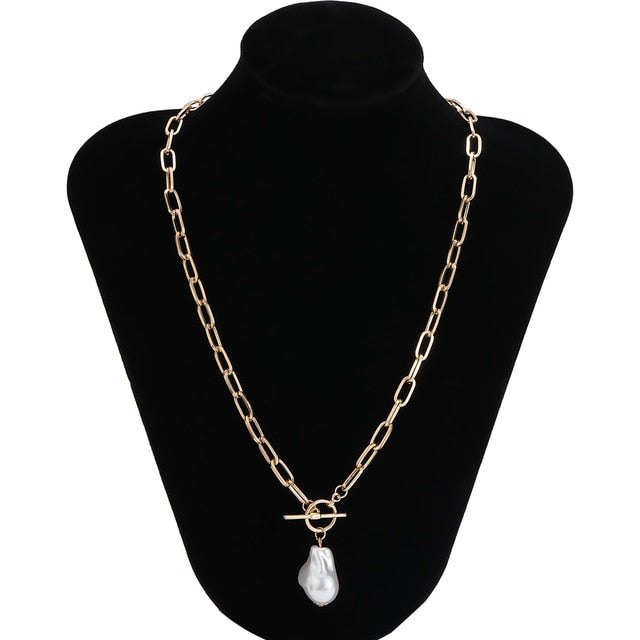 Baroque Pearl Coin Pendant Choker Necklace