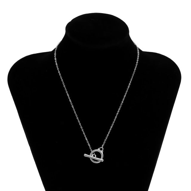 Baroque Pearl Coin Pendant Choker Necklace